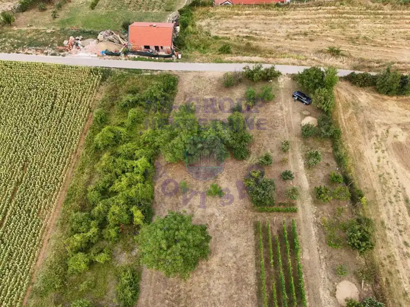 Plac na prodaju Petrovaradin 1780m2, 575164