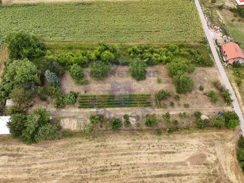 Plac na prodaju Petrovaradin 1780m2, 575164