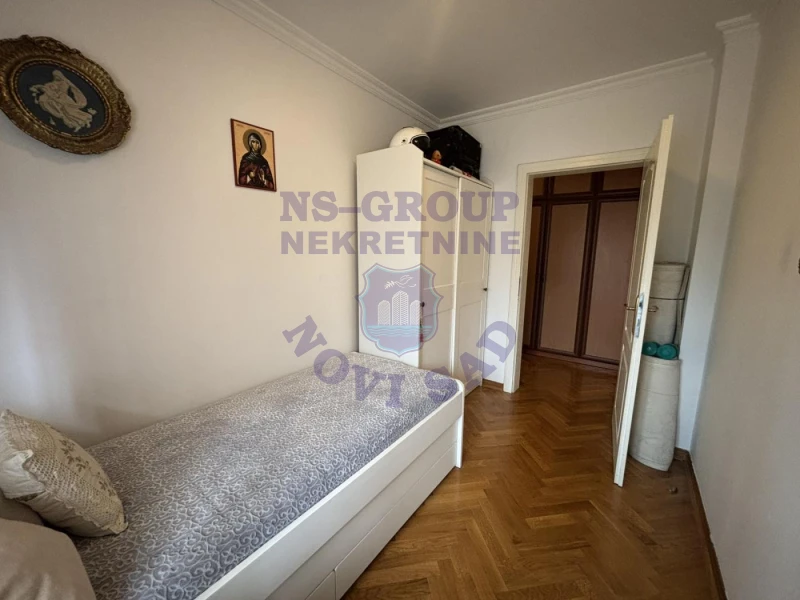 stan na prodaju Novi Sad 70m2 575432