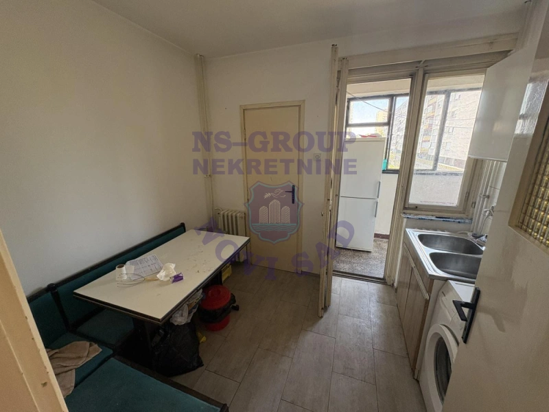 stan na prodaju Novi Sad 56m2 575445