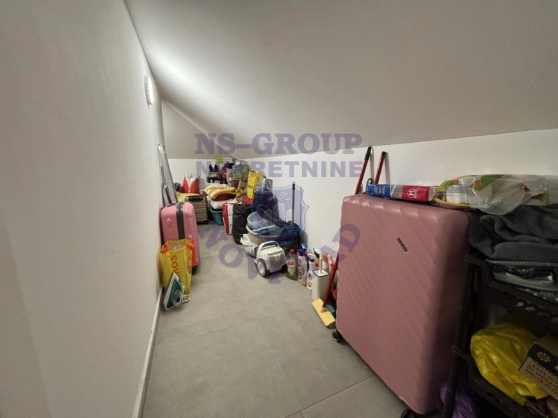 Stan na prodaju Novi Sad 73m2, 555632