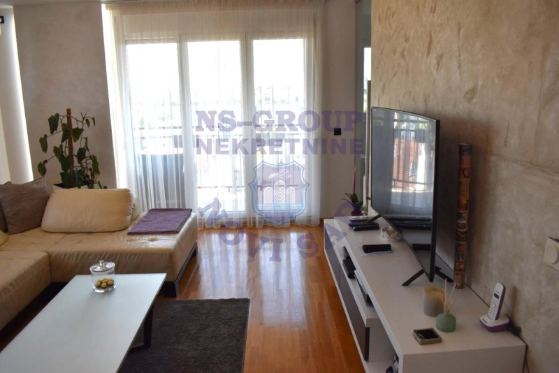 Stan na prodaju Novi Sad 65m2, 575515