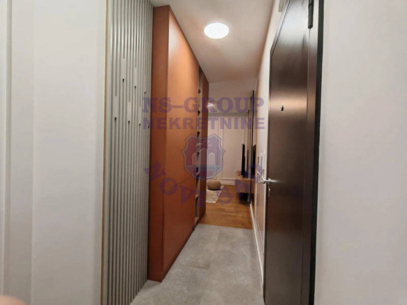 Stan na prodaju Novi Sad 43m2, 520359
