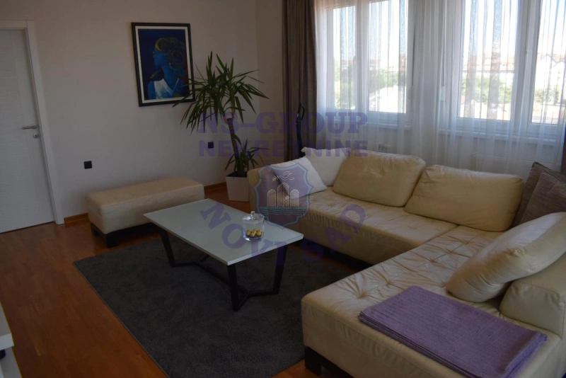 Stan na prodaju Novi Sad 65m2, 575515