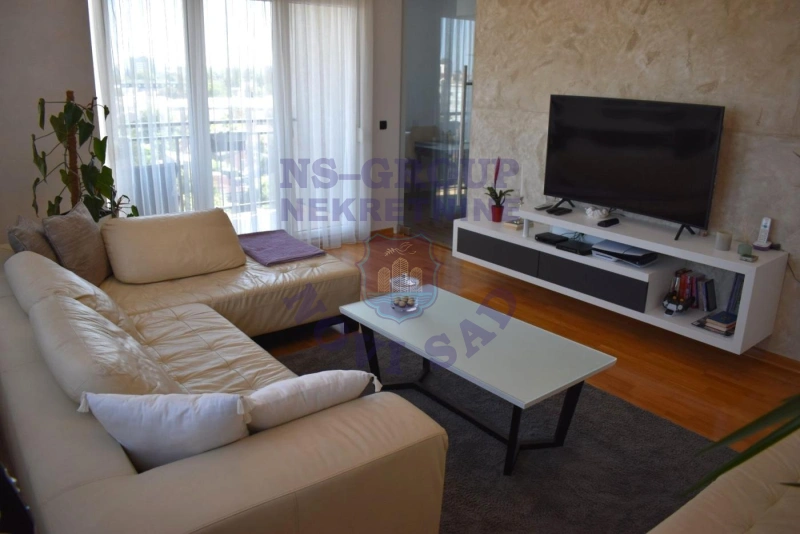 Stan na prodaju Novi Sad 65m2, 575515