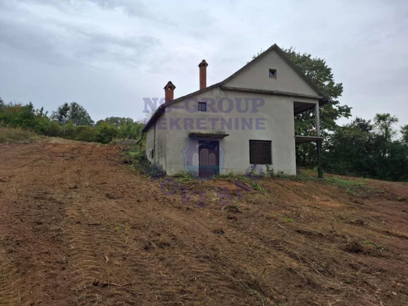Kuća na prodaju Vrdnik 130m2, 575292