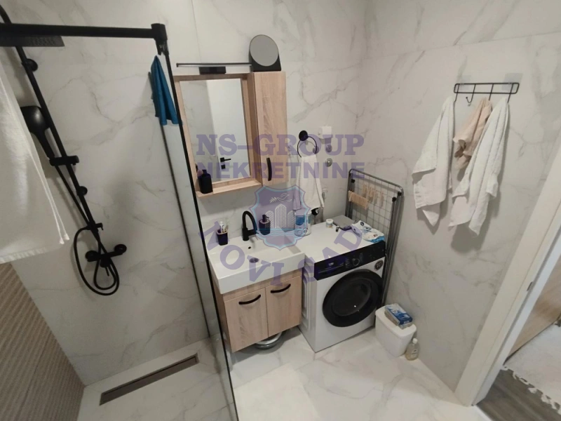 stan na prodaju Novi Sad 42m2 575396