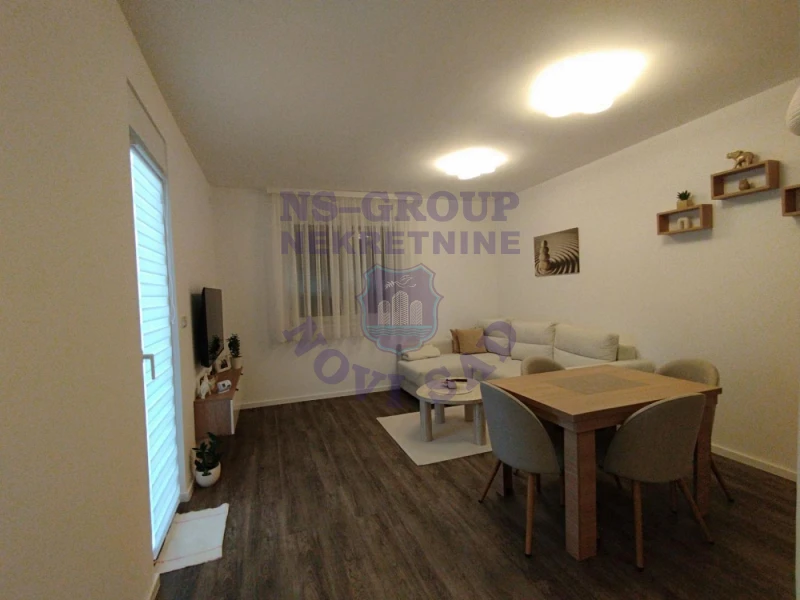stan na prodaju Novi Sad 42m2 575396