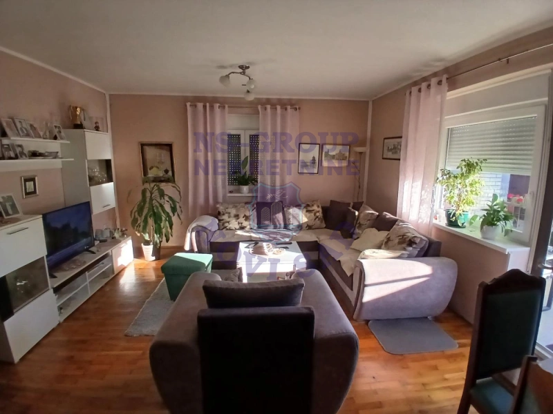 Kuća na prodaju Novi Sad 120m2, 575511
