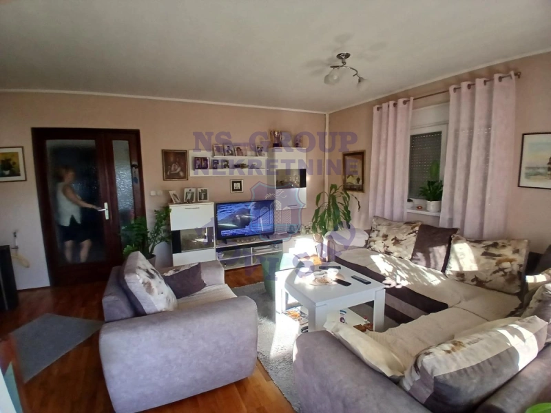 kuca na prodaju Novi Sad, 102m2 575511