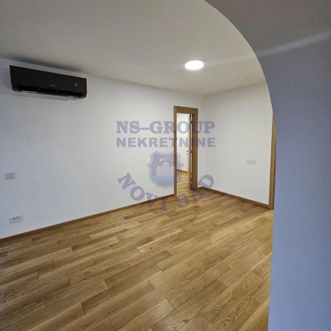 stan za izdavanje Novi Sad 125m2 17072