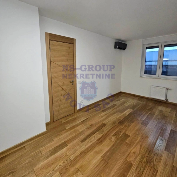 stan za izdavanje Novi Sad 125m2 17072