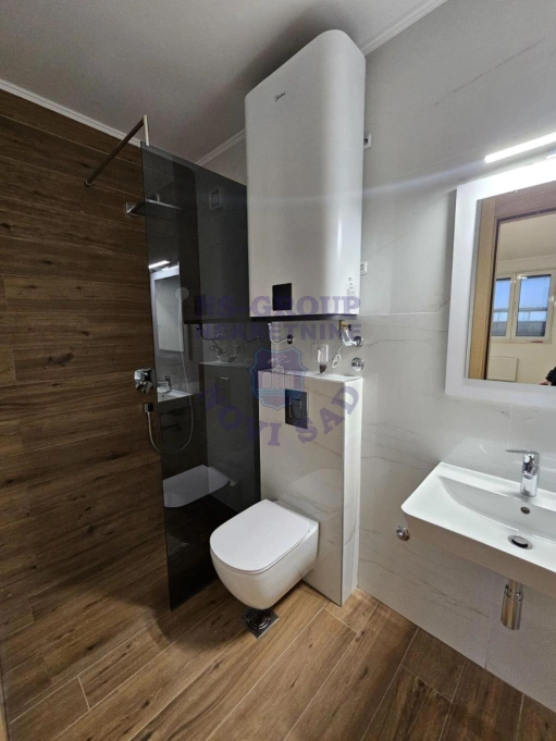 stan za izdavanje Novi Sad 125m2 17072