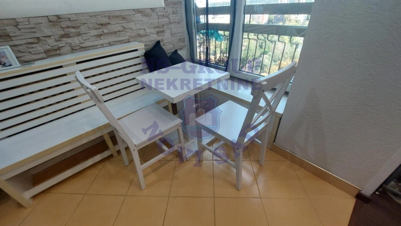 stan na prodaju Novi Sad 78m2 575613