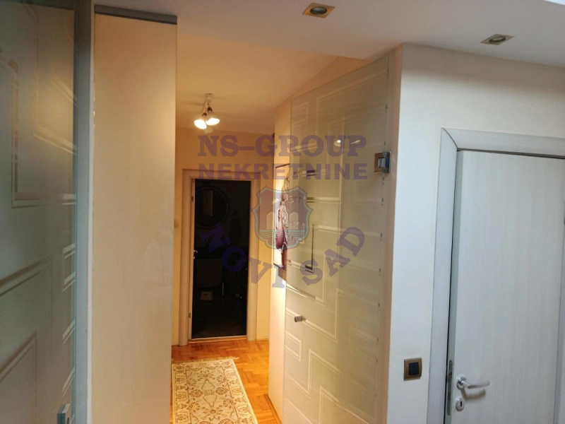 stan na prodaju Novi Sad 67m2 575566