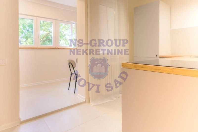 stan na prodaju Novi Sad 40m2 575102