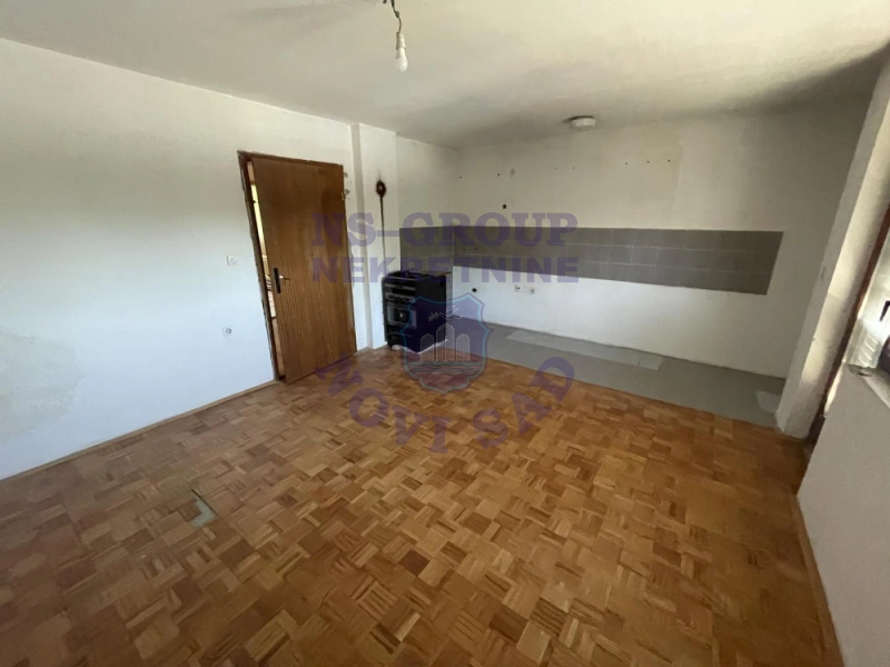 kuca na prodaju Žabalj 308m2 575509