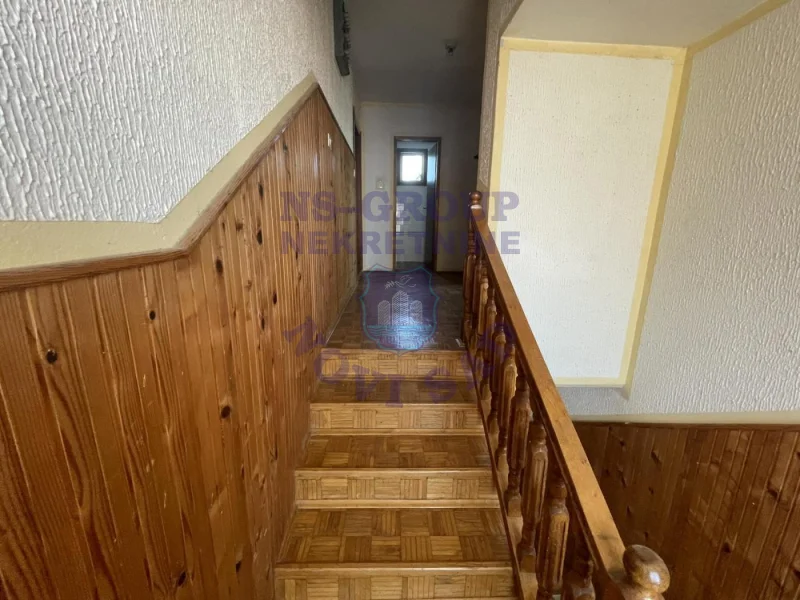 kuca na prodaju Žabalj 308m2 575509