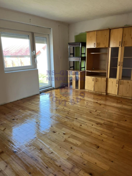 kuca na prodaju Žabalj 308m2 575509