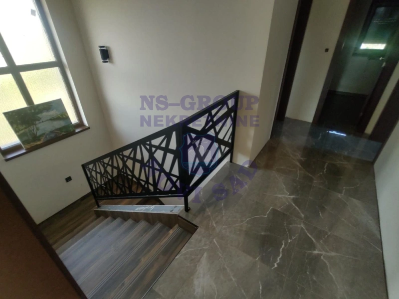 kuca na prodaju Bački Jarak 203m2 575656
