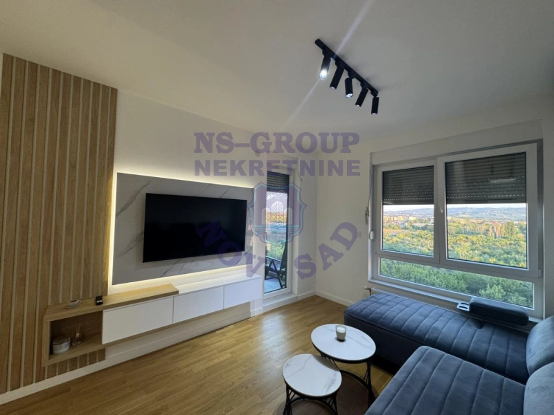 stan na prodaju Novi Sad, 56m2 575435