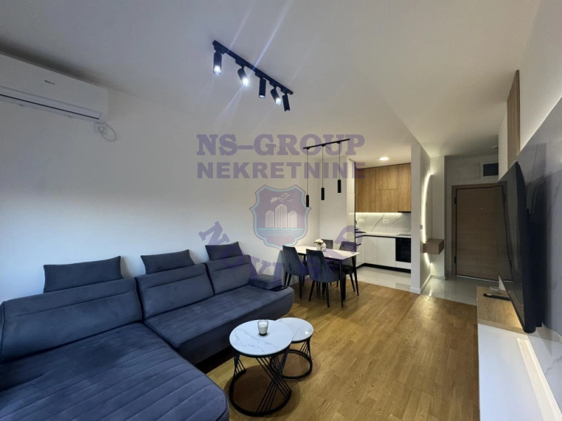 Stan na prodaju Novi Sad 56m2, 575435