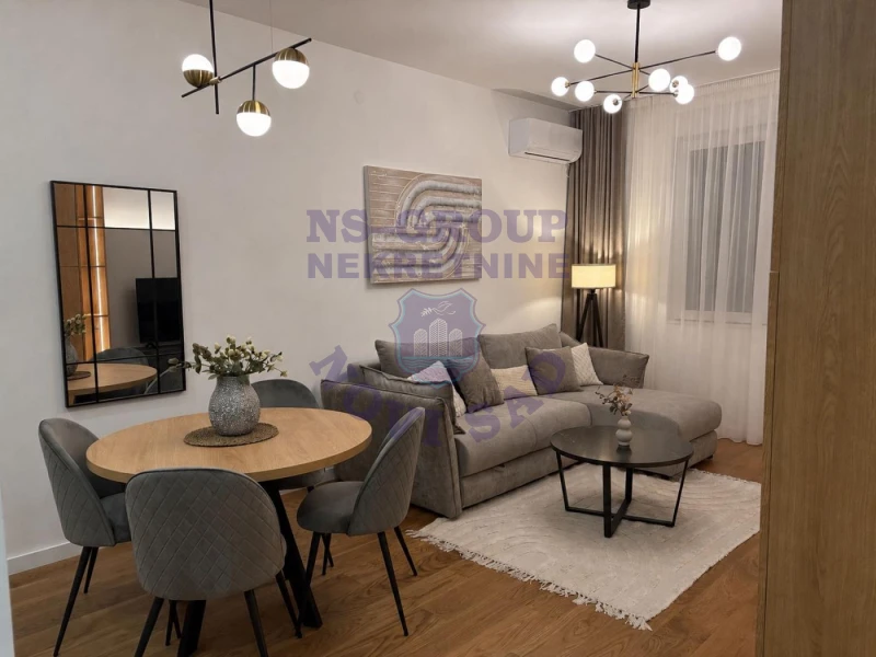 stan na prodaju Novi Sad, 43m2 575453