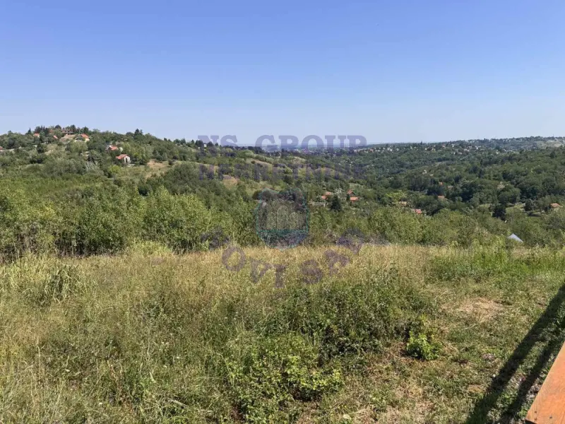 Plac na prodaju Ledinci 1289m2, 575567