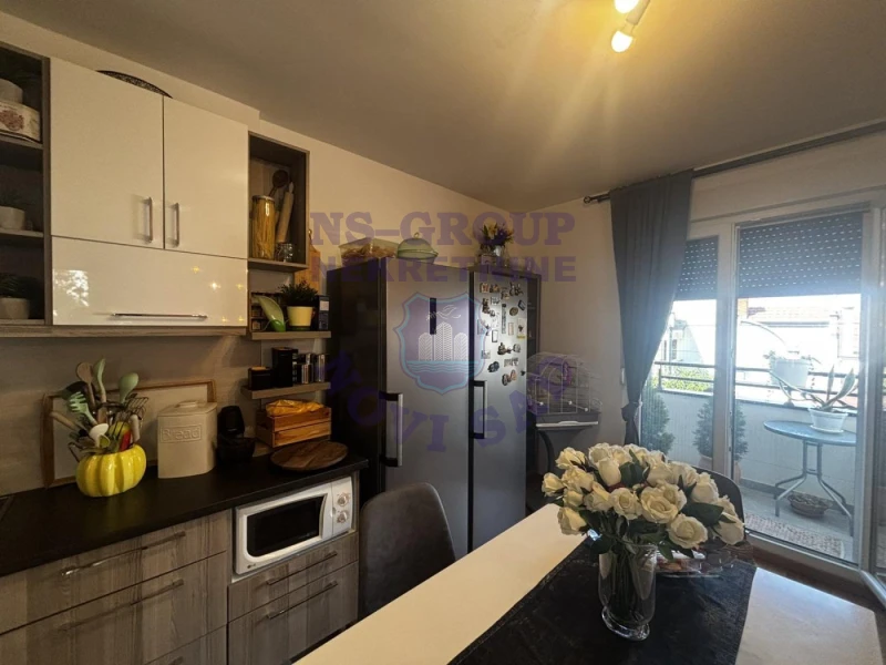 stan na prodaju Novi Sad 72m2 575635