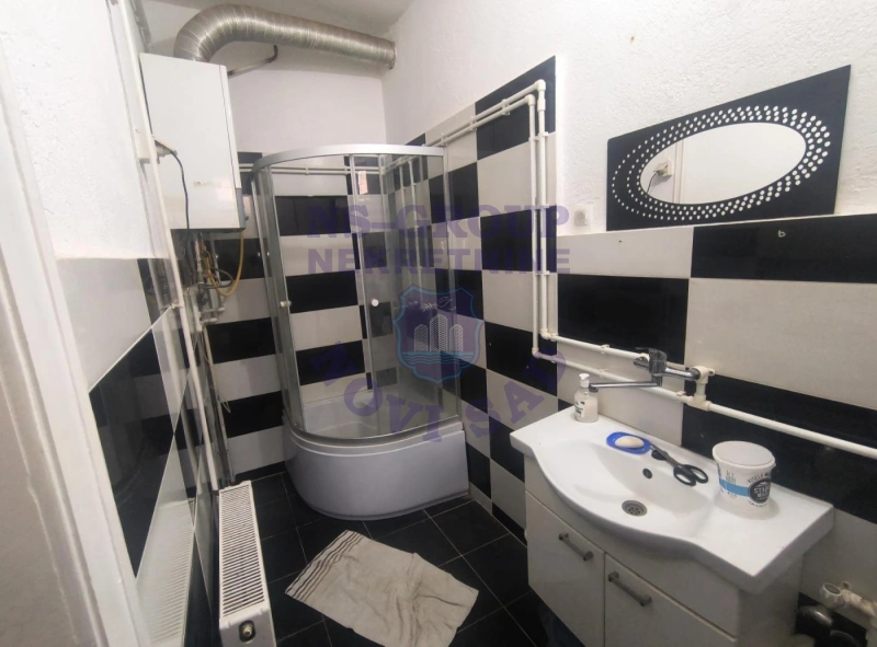 kuca na prodaju Melenci 100m2 575636