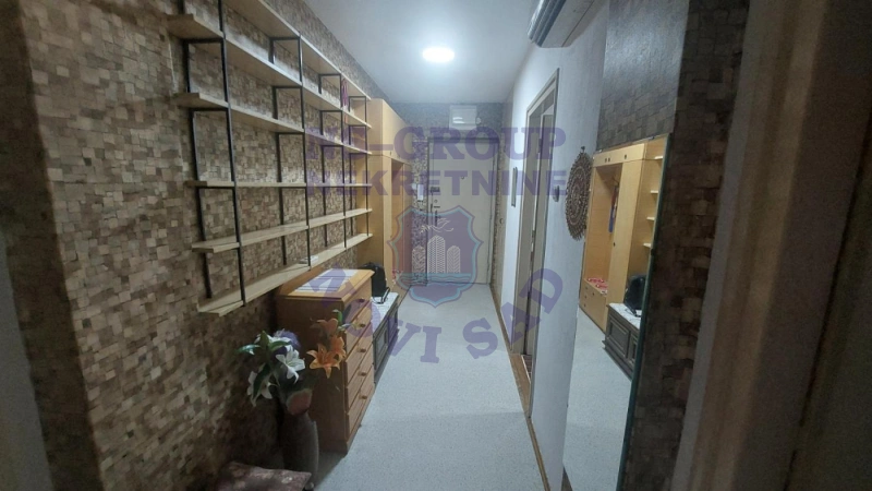 stan na prodaju Novi Sad 58m2 575641