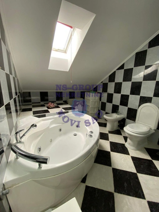 stan na prodaju Novi Sad 100m2 575706
