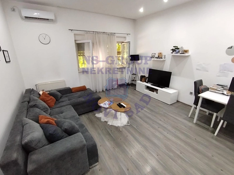 stan na prodaju Novi Sad, 45m2 575713