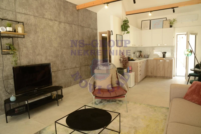Kuća na prodaju Petrovaradin 165m2, 573464
