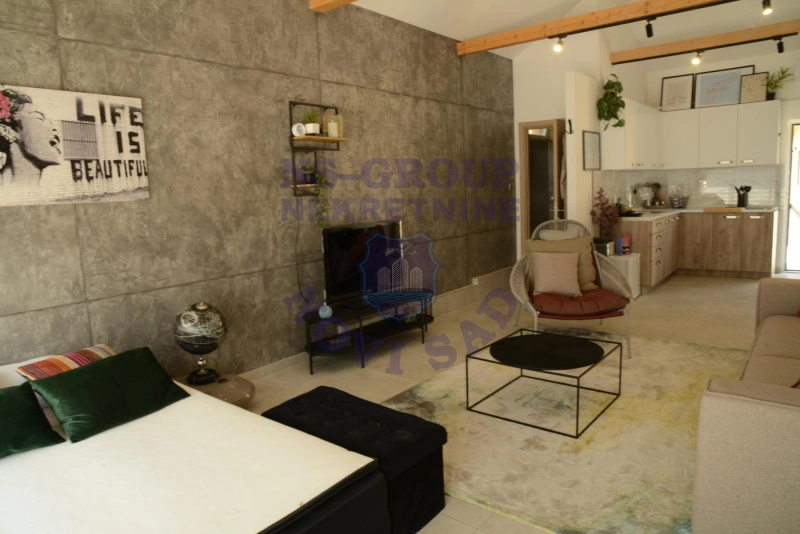 Kuća na prodaju Petrovaradin 165m2, 573464