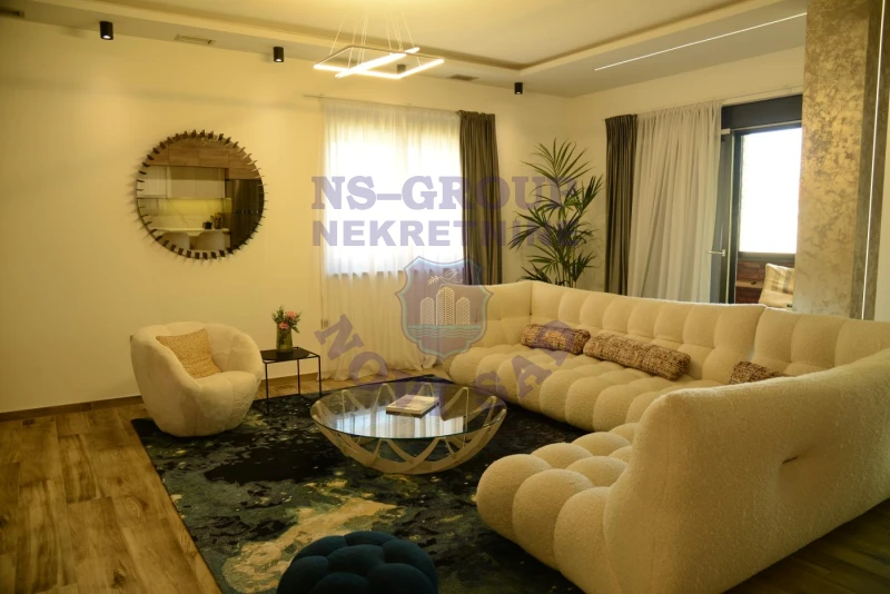 Kuća na prodaju Petrovaradin 165m2, 573464
