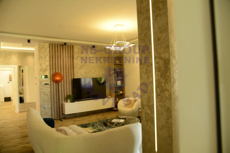 Kuća na prodaju Petrovaradin 165m2, 573464