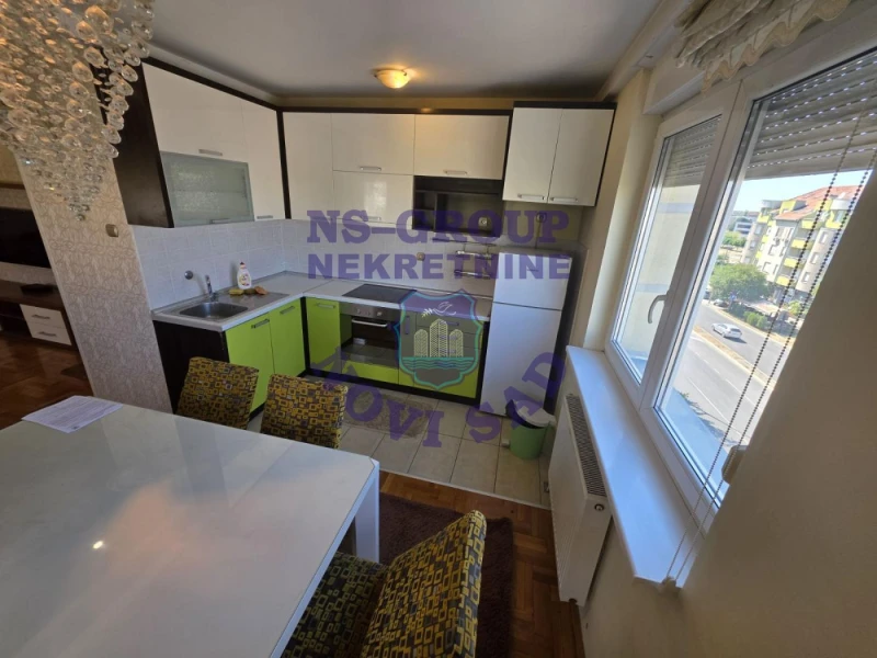 stan za izdavanje Novi Sad 114m2 17117