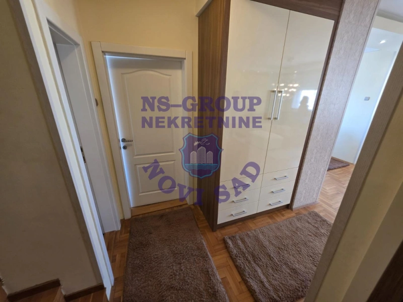 stan za izdavanje Novi Sad 114m2 17117