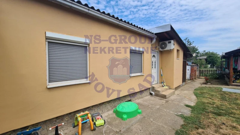 kuca na prodaju Petrovaradin, 86m2 575371