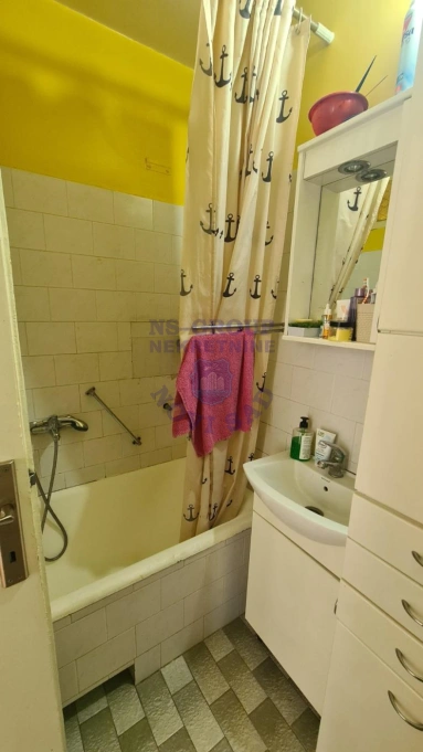 kuca na prodaju Petrovaradin 86m2 575371