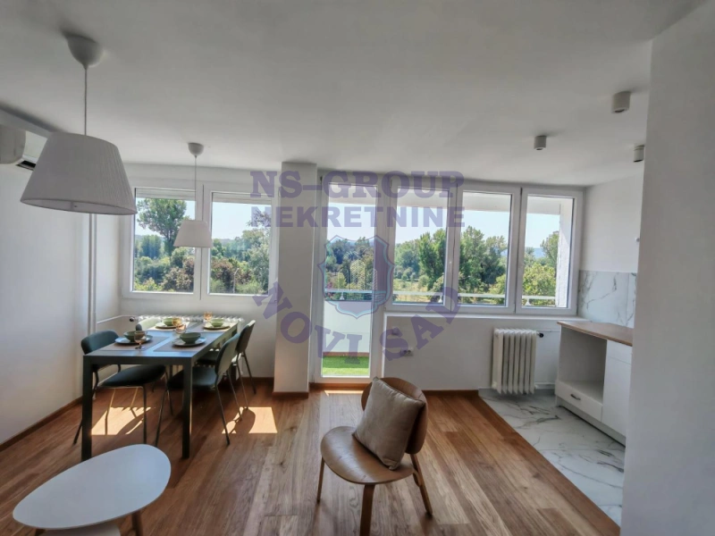 Stan na prodaju Novi Sad 52m2, 574224