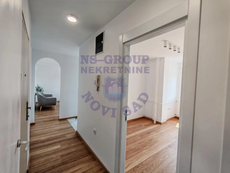 Stan na prodaju Novi Sad 52m2, 574224