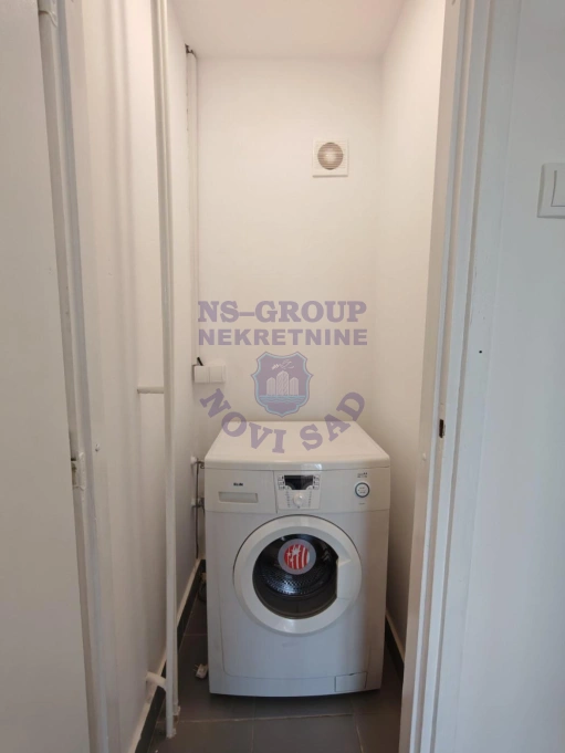 Stan na prodaju Novi Sad 52m2, 574224