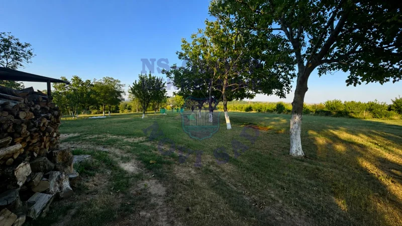 plac na prodaju Krušedol, 1095m2 575846