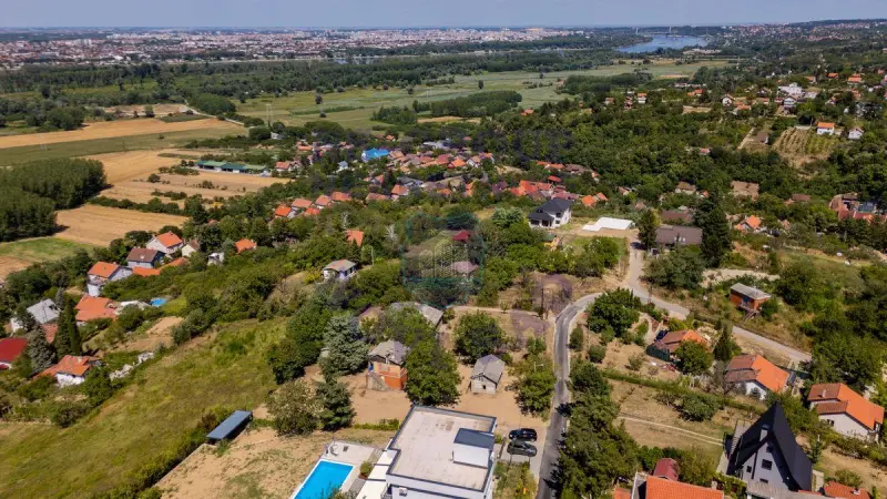 plac na prodaju Rakovac 1233m2 557092