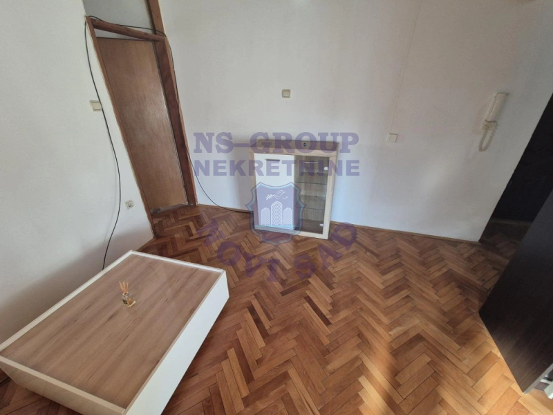 Stan na prodaju Novi Sad 42m2, 575716