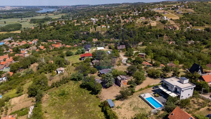 plac na prodaju Rakovac 1233m2 557092