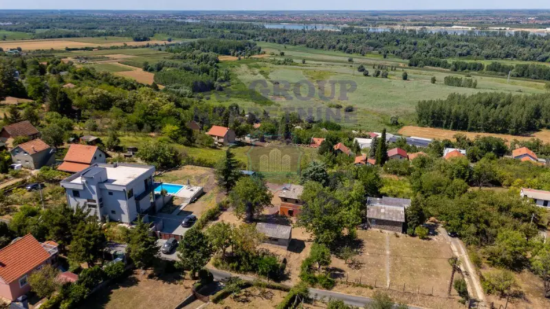 plac na prodaju Rakovac 1233m2 557092