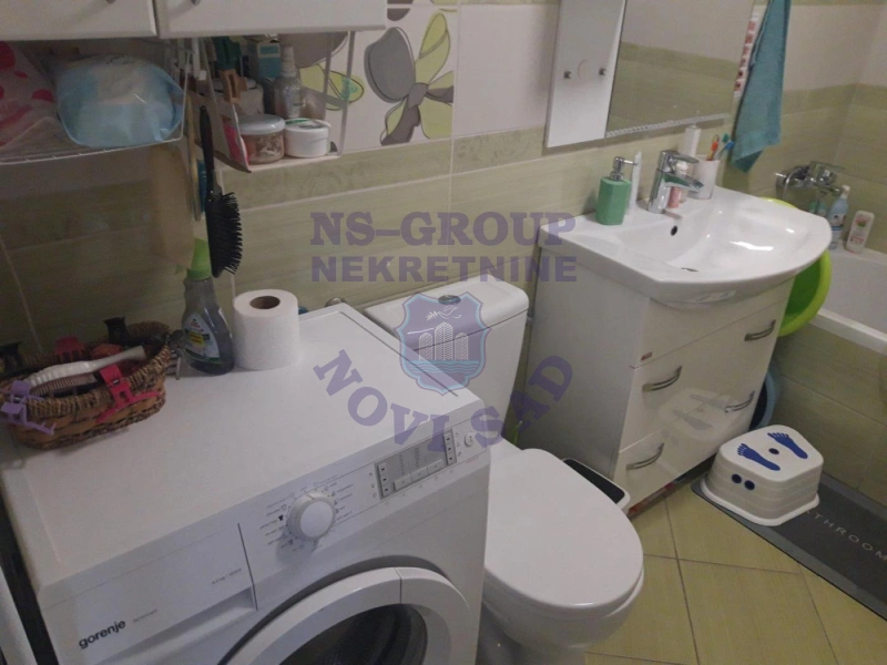 stan na prodaju Novi Sad 62m2 574685